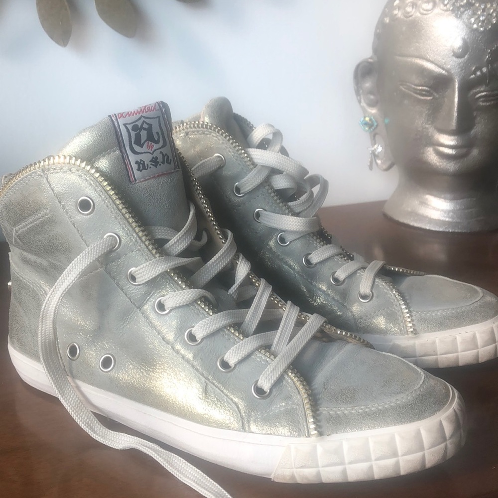 Awesome high tops